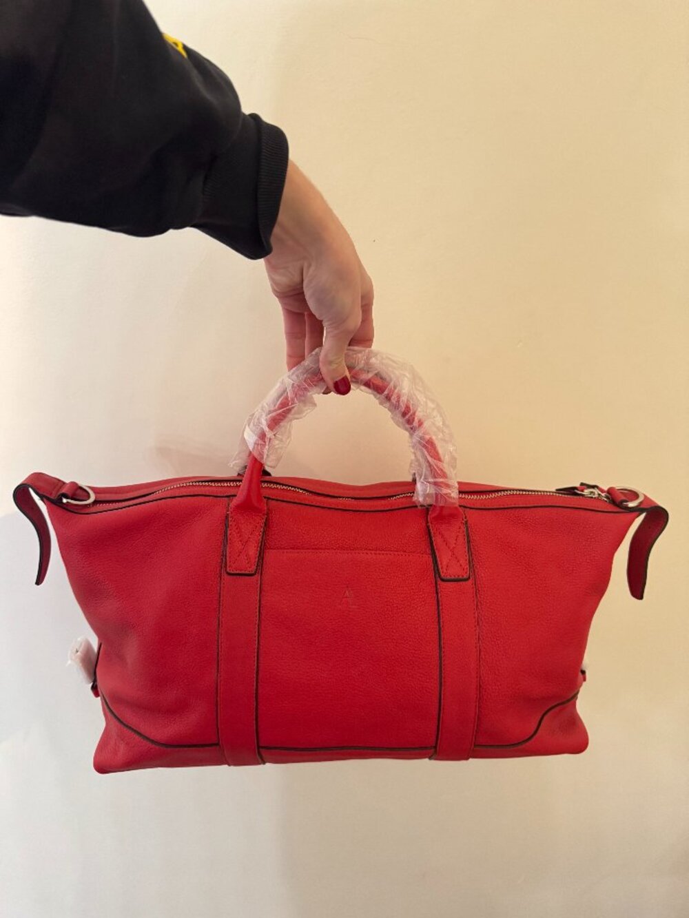 Leatherology Kessler Small Duffle Scarlet 16x10